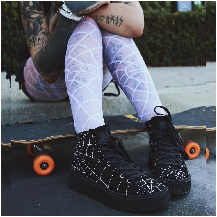 SNEEKER Unisex