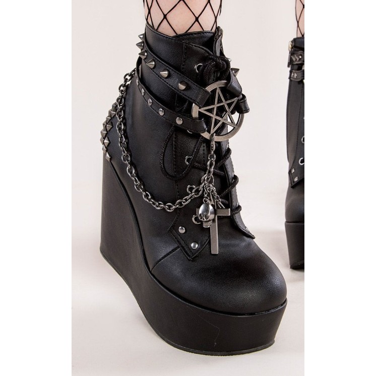 POISON BOOTS