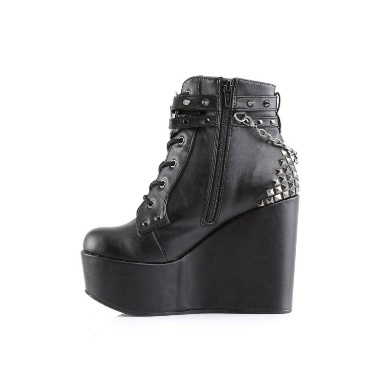 POISON BOOTS