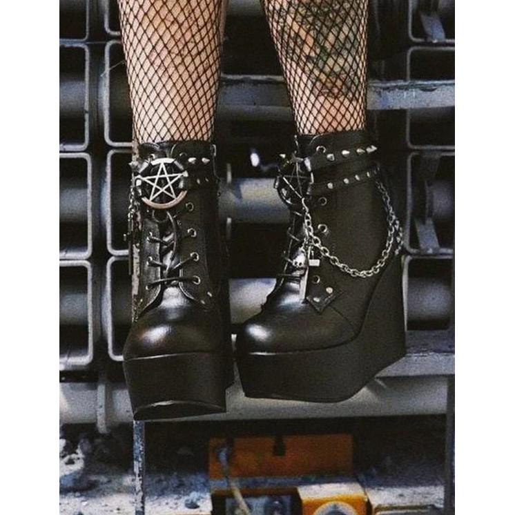 POISON BOOTS