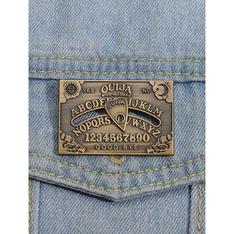 Pin estilo Ouija con diseño de sol y luna