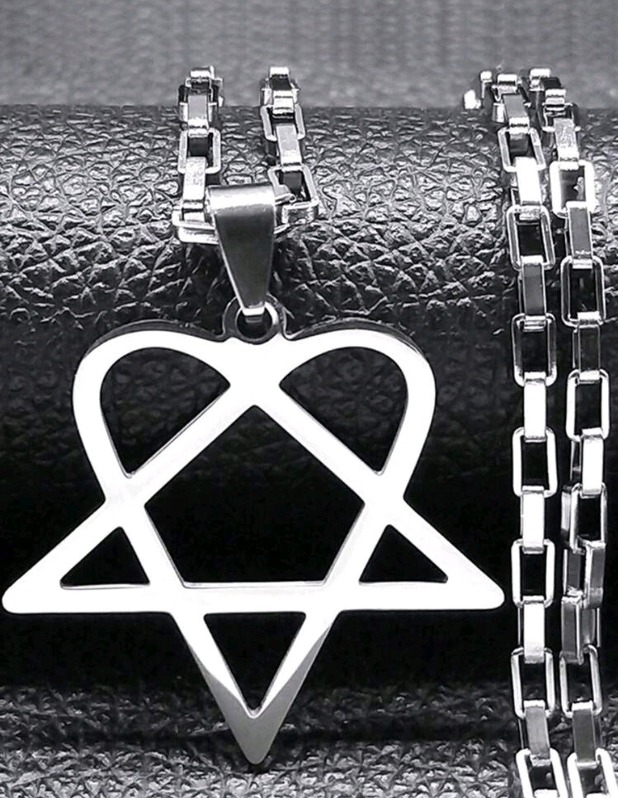 Collar Heartagram – HIM