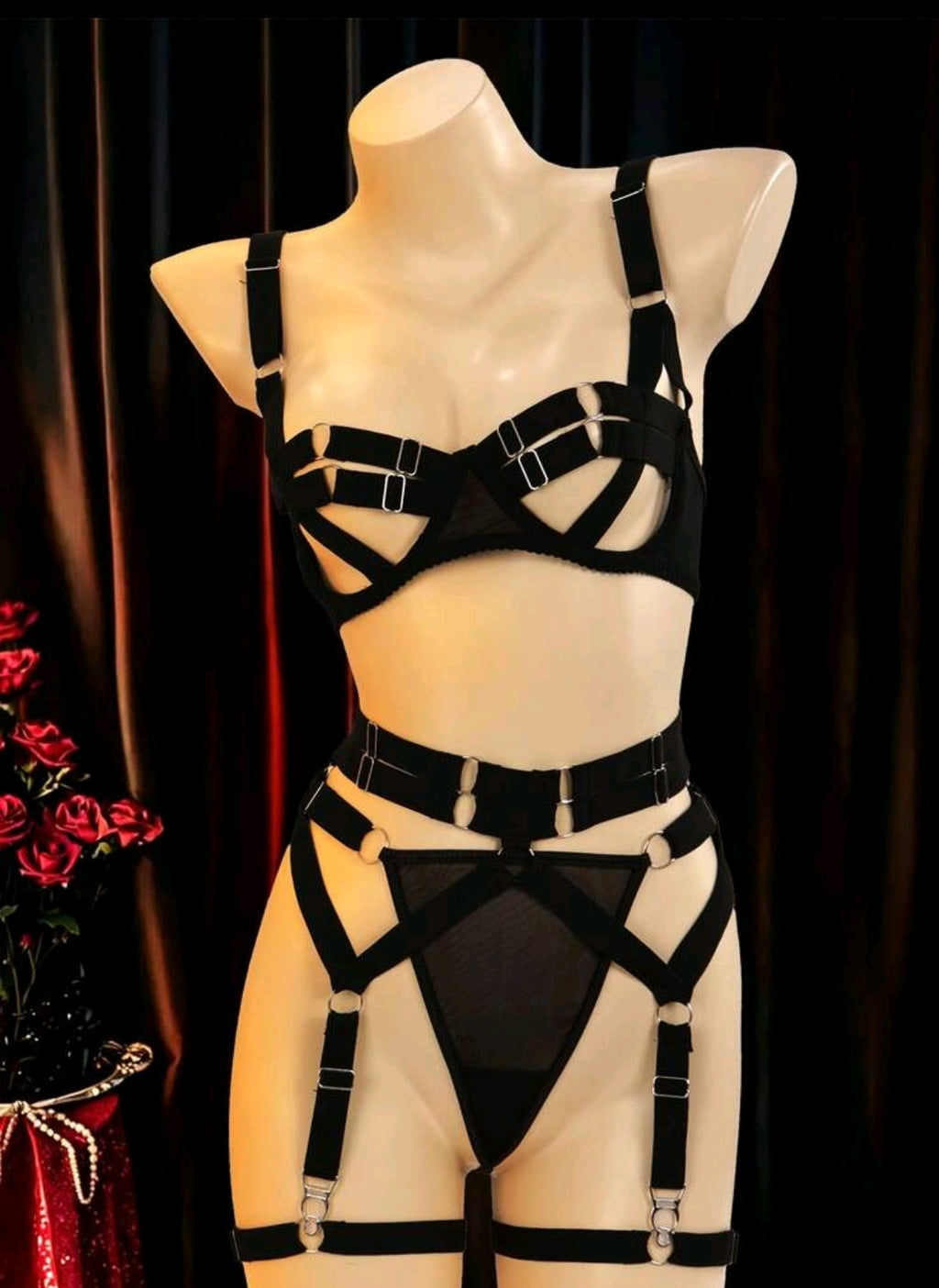 Lencería Bondage