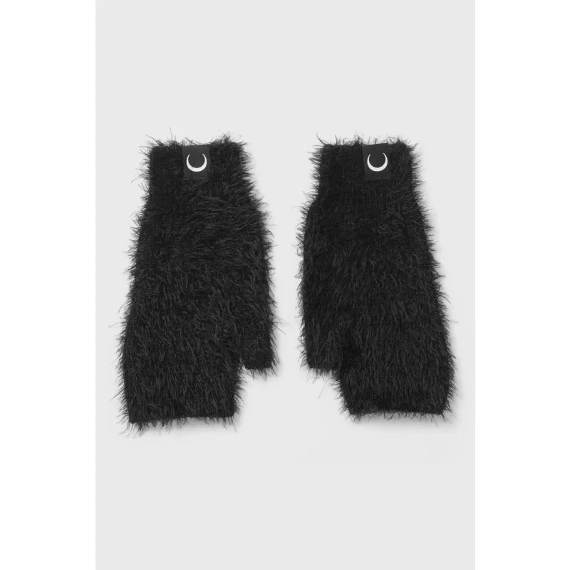 Shadow Gloves
